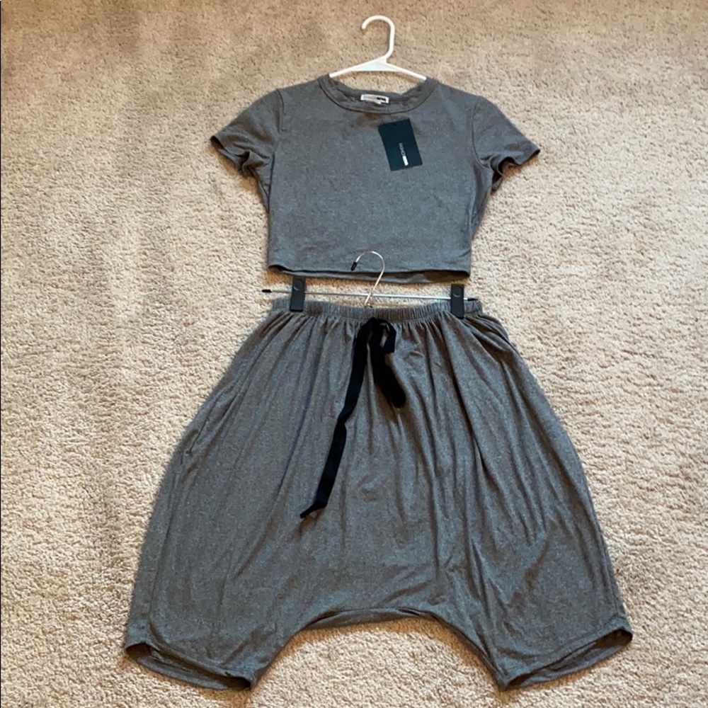 ❗️SOLD❗️Fashion Nova Casual Sundays Short Set
